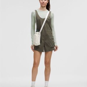 Lululemon glyde cargo hiking romper